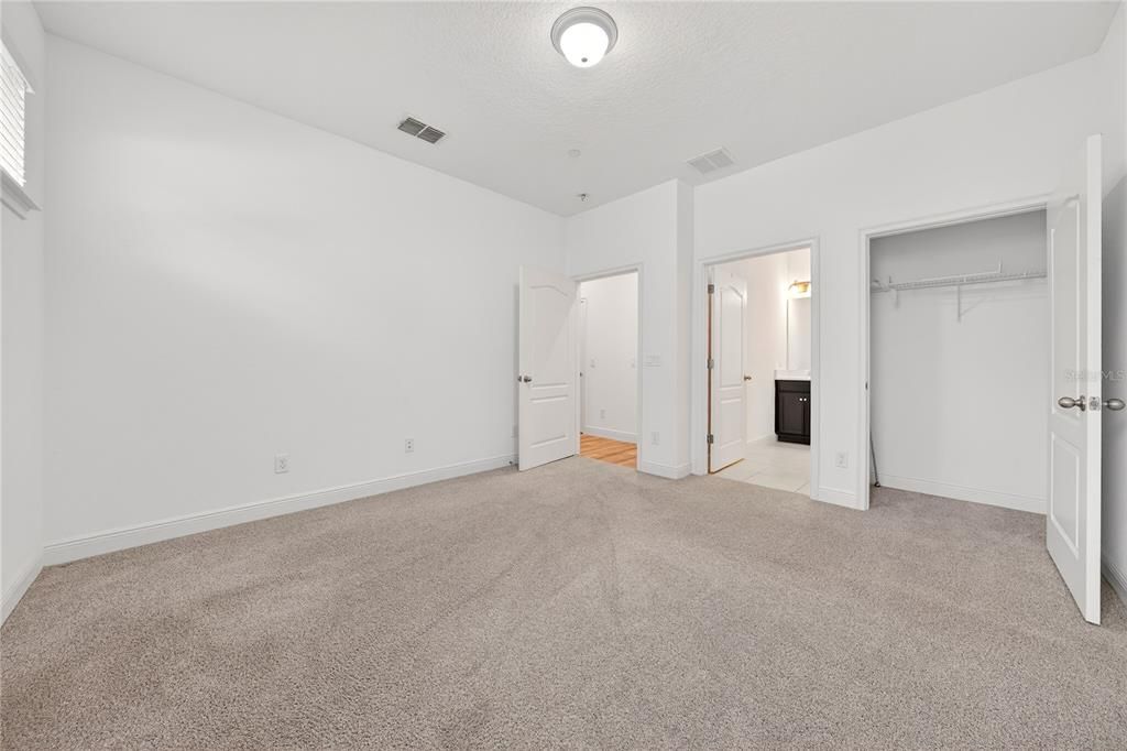 В аренду: $3,200 (4 спален, 3 ванн, 2142 Квадратных фут)