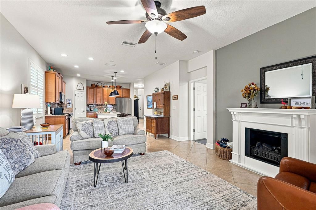 For Sale: $529,000 (3 beds, 2 baths, 2139 Square Feet)