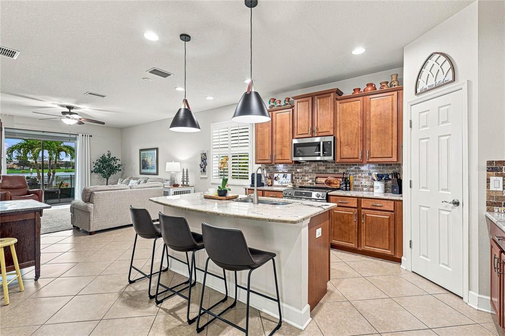For Sale: $529,000 (3 beds, 2 baths, 2139 Square Feet)