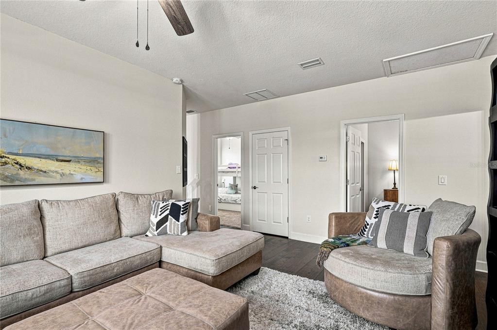For Sale: $529,000 (3 beds, 2 baths, 2139 Square Feet)