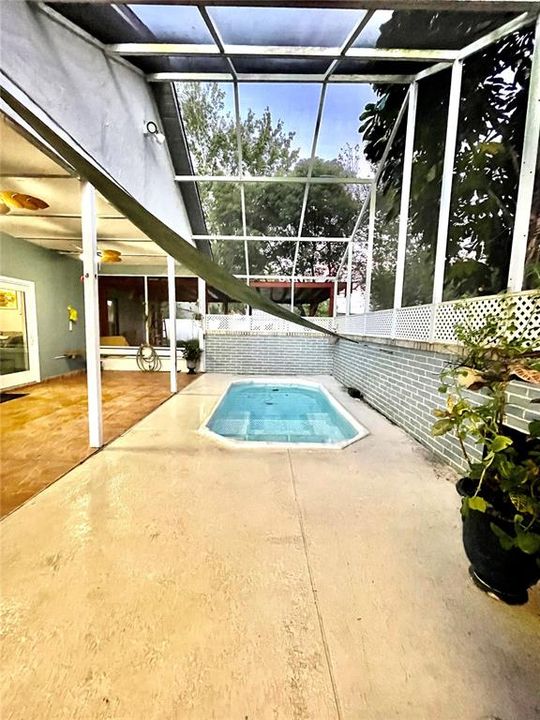 В аренду: $2,500 (4 спален, 2 ванн, 1732 Квадратных фут)