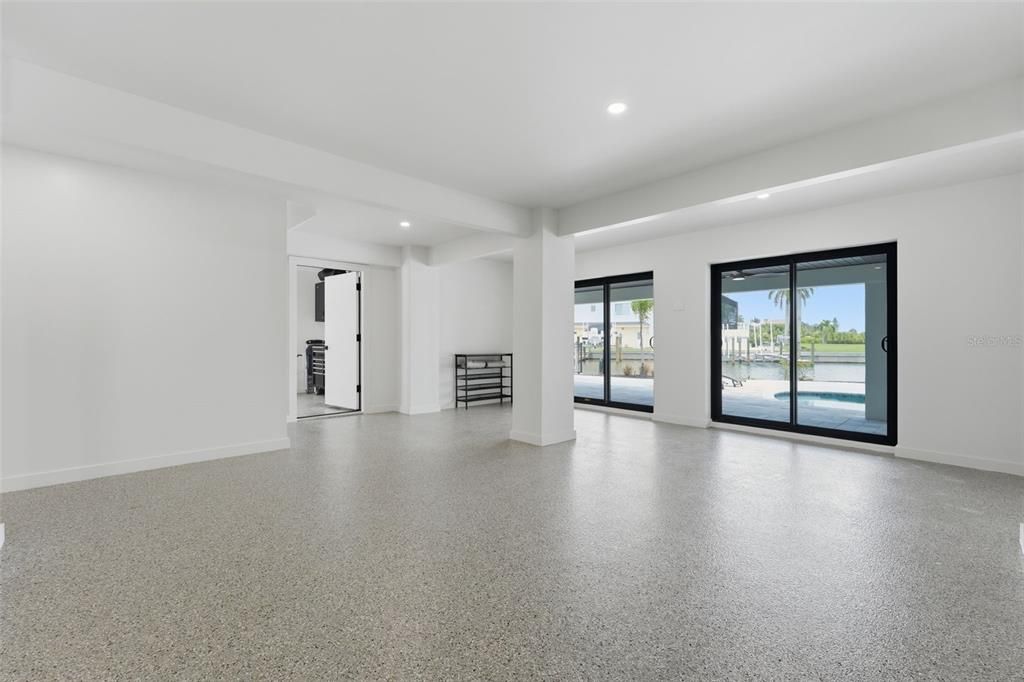 For Sale: $2,550,000 (3 beds, 5 baths, 3380 Square Feet)