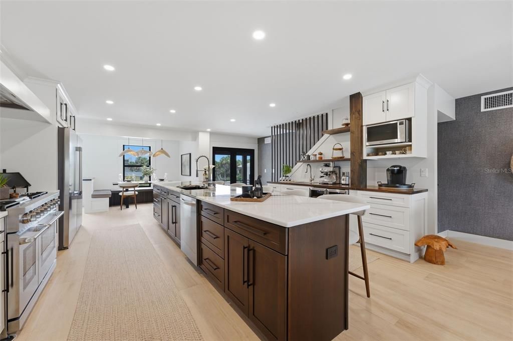 For Sale: $2,550,000 (3 beds, 5 baths, 3380 Square Feet)