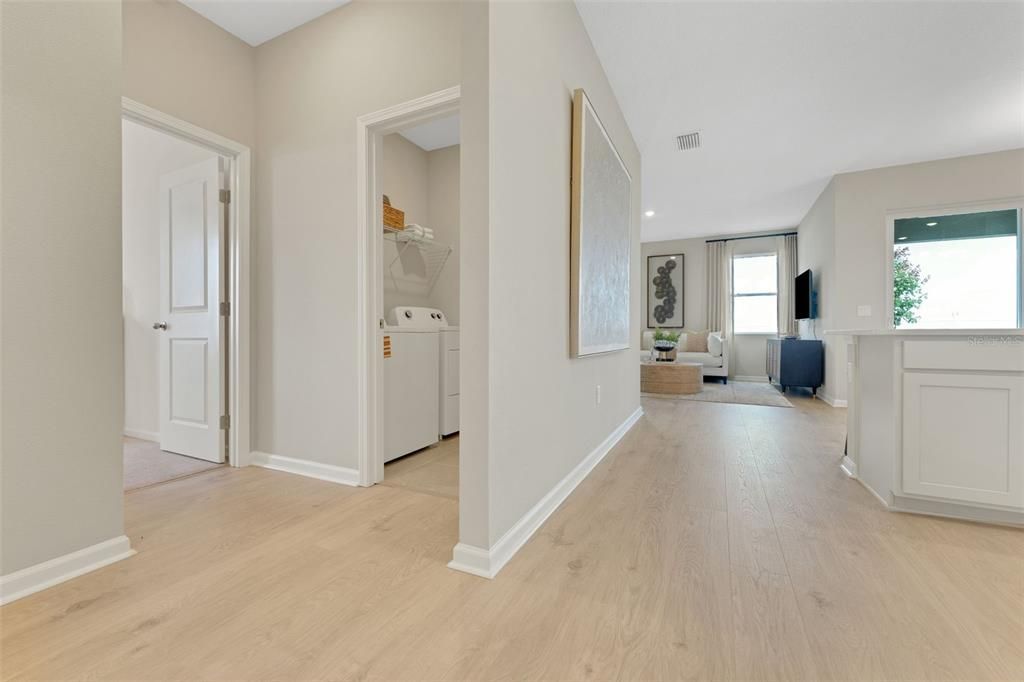 На продажу: $289,990 (4 спален, 2 ванн, 1625 Квадратных фут)