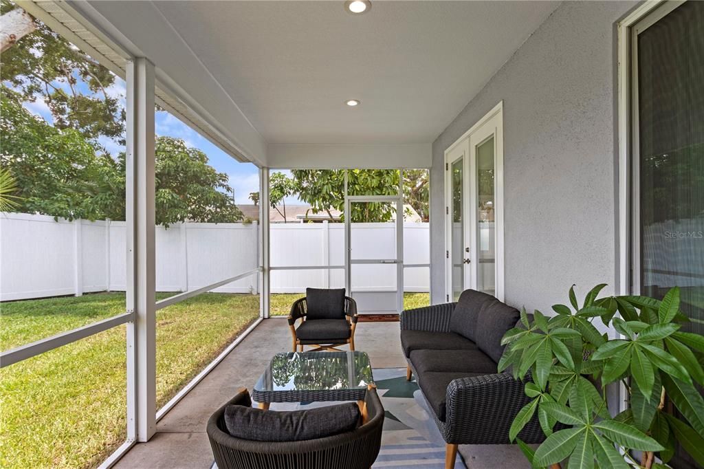 En Venta: $615,000 (3 camas, 2 baños, 1844 Pies cuadrados)