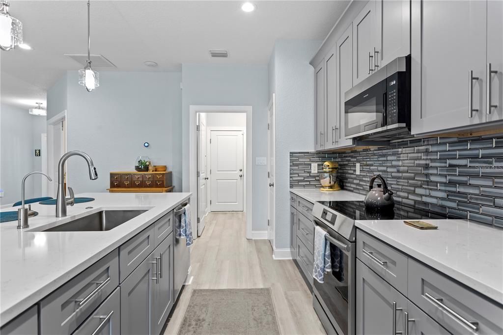 En Venta: $615,000 (3 camas, 2 baños, 1844 Pies cuadrados)