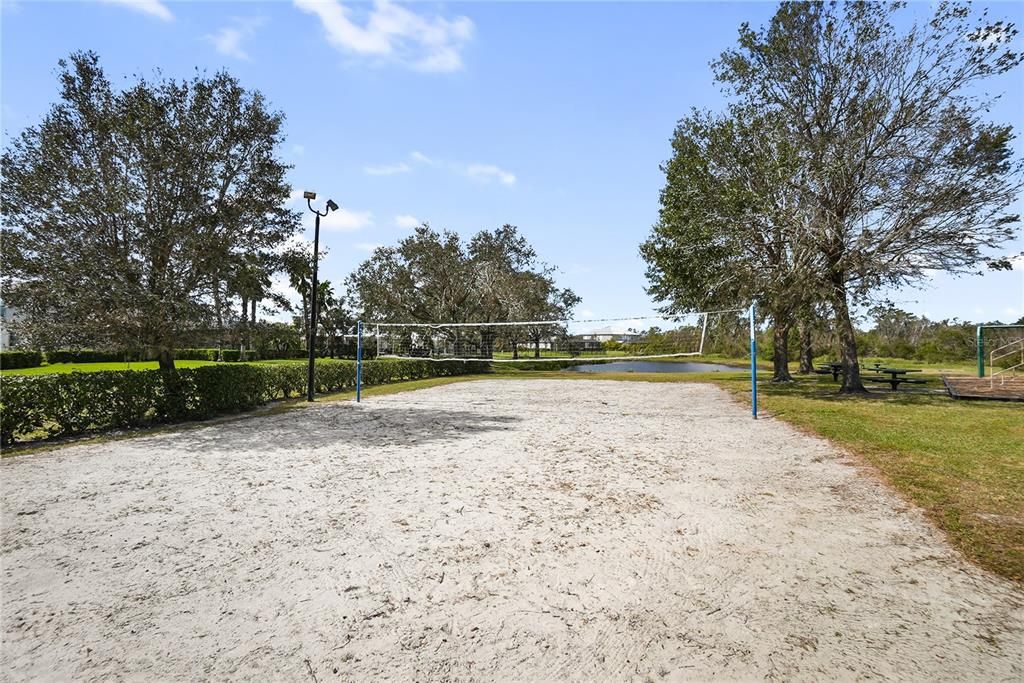 En Venta: $699,000 (3 camas, 3 baños, 2567 Pies cuadrados)