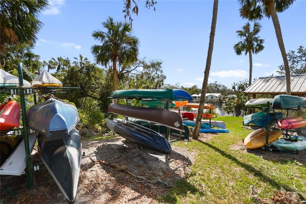 En Venta: $699,000 (3 camas, 3 baños, 2567 Pies cuadrados)