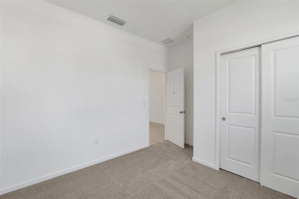 En Venta: $274,990 (3 camas, 2 baños, 1407 Pies cuadrados)