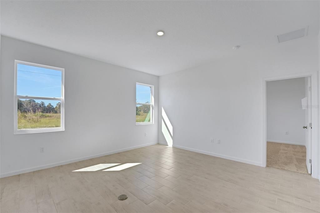 En Venta: $274,990 (3 camas, 2 baños, 1407 Pies cuadrados)