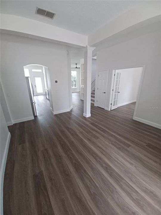 На продажу: $855,000 (4 спален, 3 ванн, 1980 Квадратных фут)