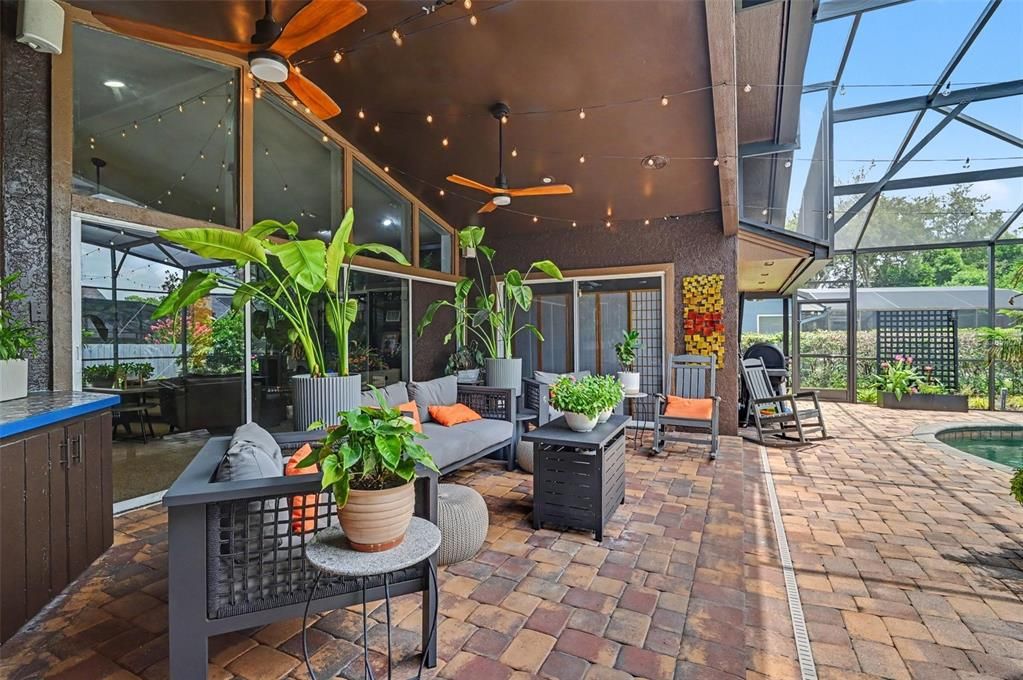 En Venta: $759,000 (5 camas, 3 baños, 2959 Pies cuadrados)