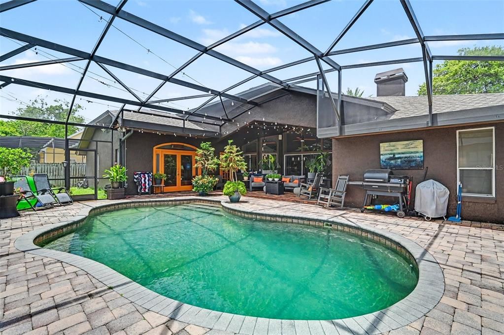 En Venta: $759,000 (5 camas, 3 baños, 2959 Pies cuadrados)
