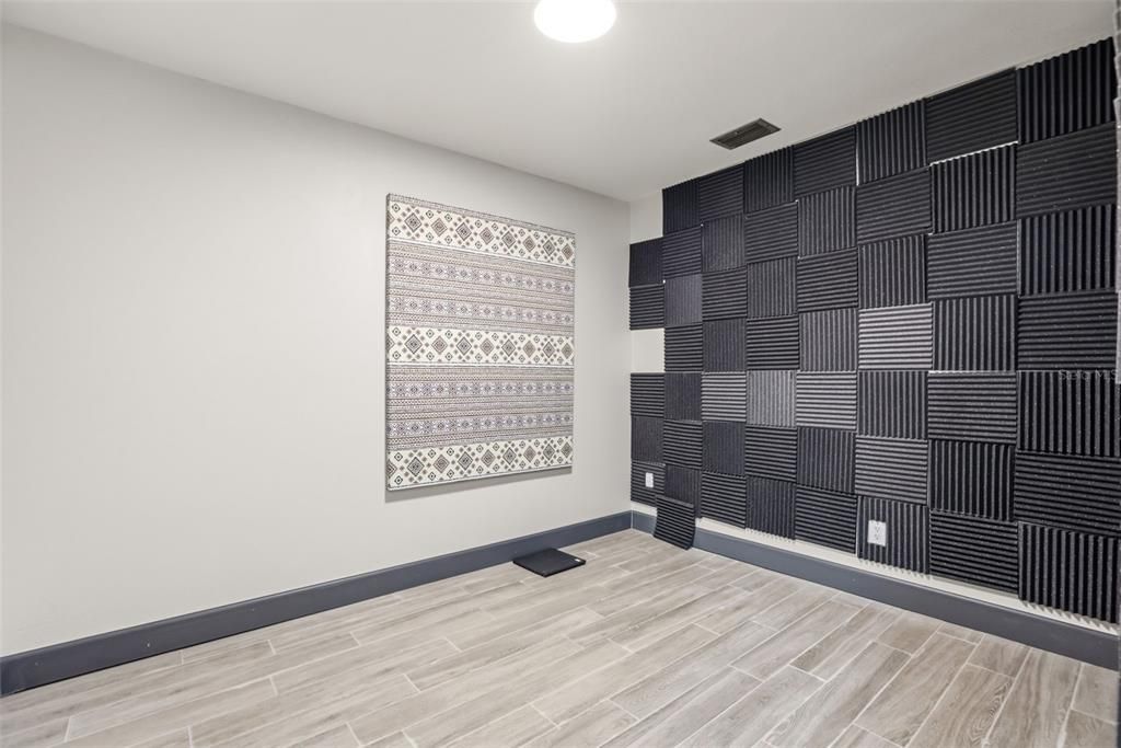 For Sale: $1,100,000 (0 beds, 0 baths, 4665 Square Feet)