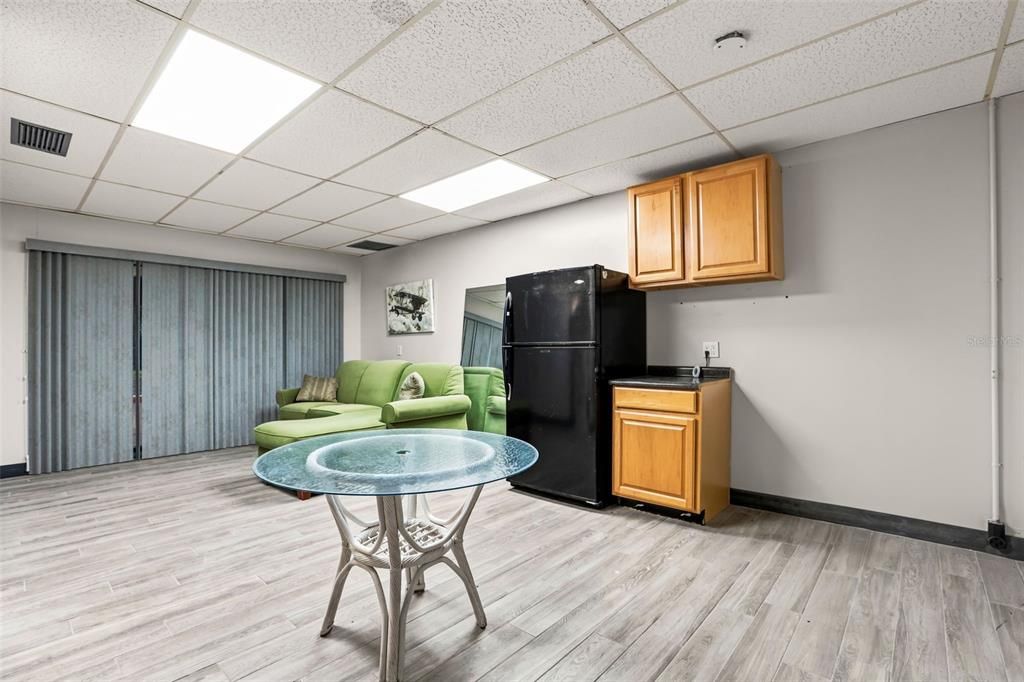 For Sale: $1,100,000 (0 beds, 0 baths, 4665 Square Feet)
