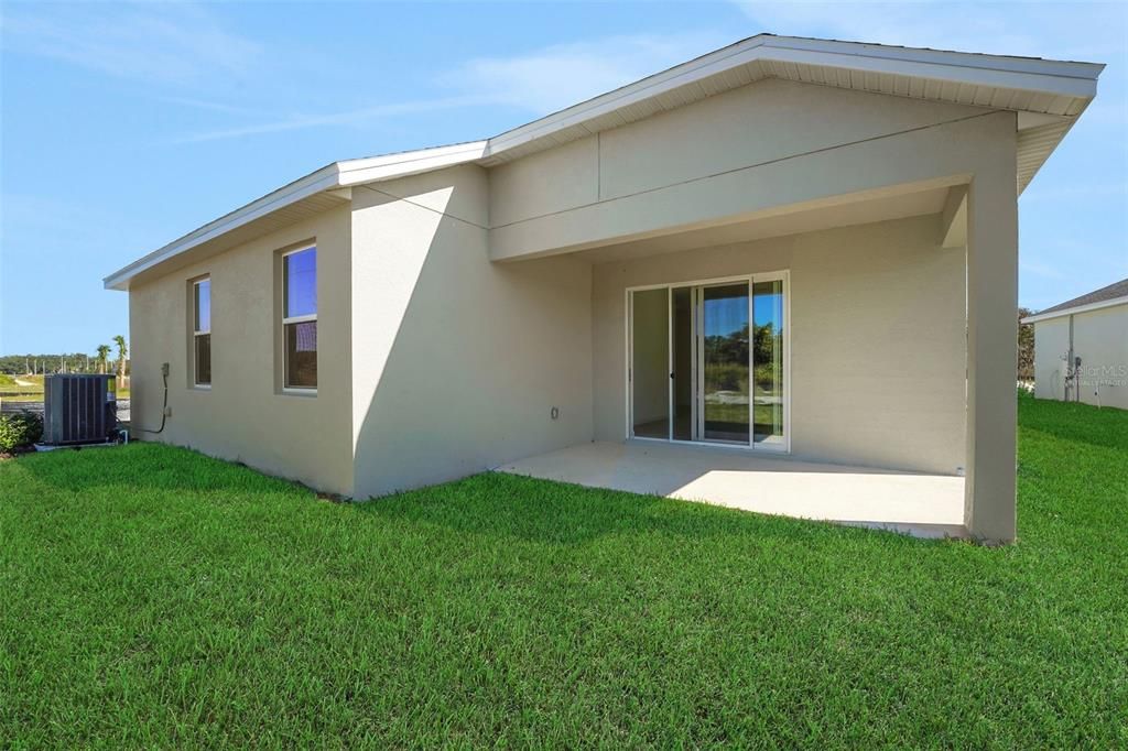 En Venta: $319,990 (4 camas, 3 baños, 2110 Pies cuadrados)