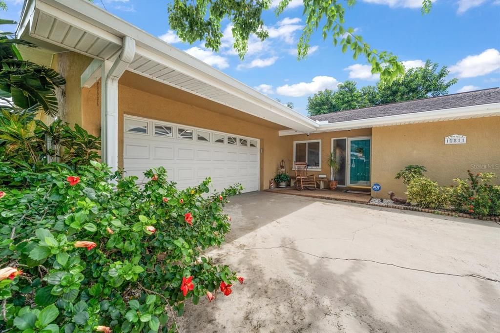 На продажу: $449,900 (3 спален, 2 ванн, 1690 Квадратных фут)