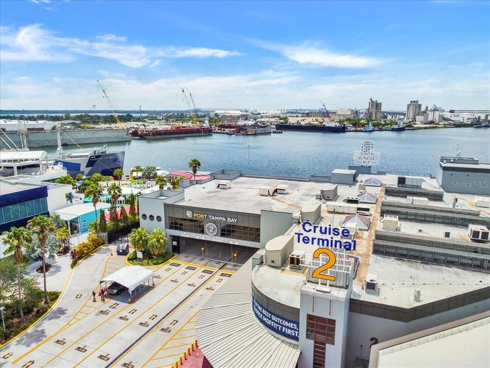 En Venta: $1,500,000 (3 camas, 3 baños, 3435 Pies cuadrados)