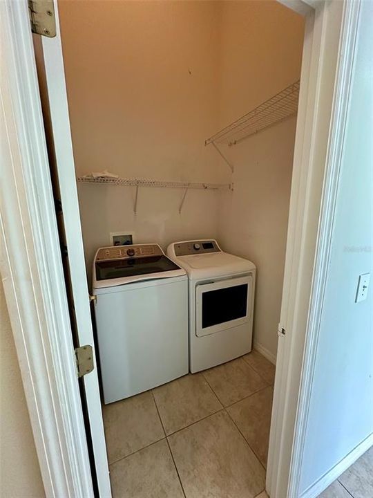 В аренду: $2,500 (4 спален, 2 ванн, 1868 Квадратных фут)