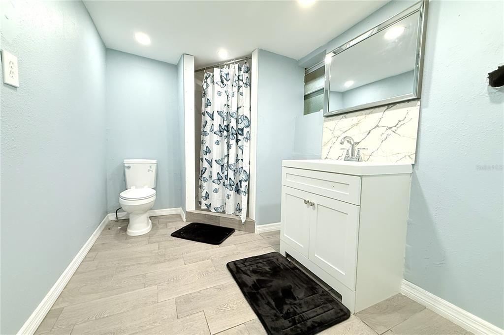 For Sale: $99,990 (3 beds, 2 baths, 1100 Square Feet)