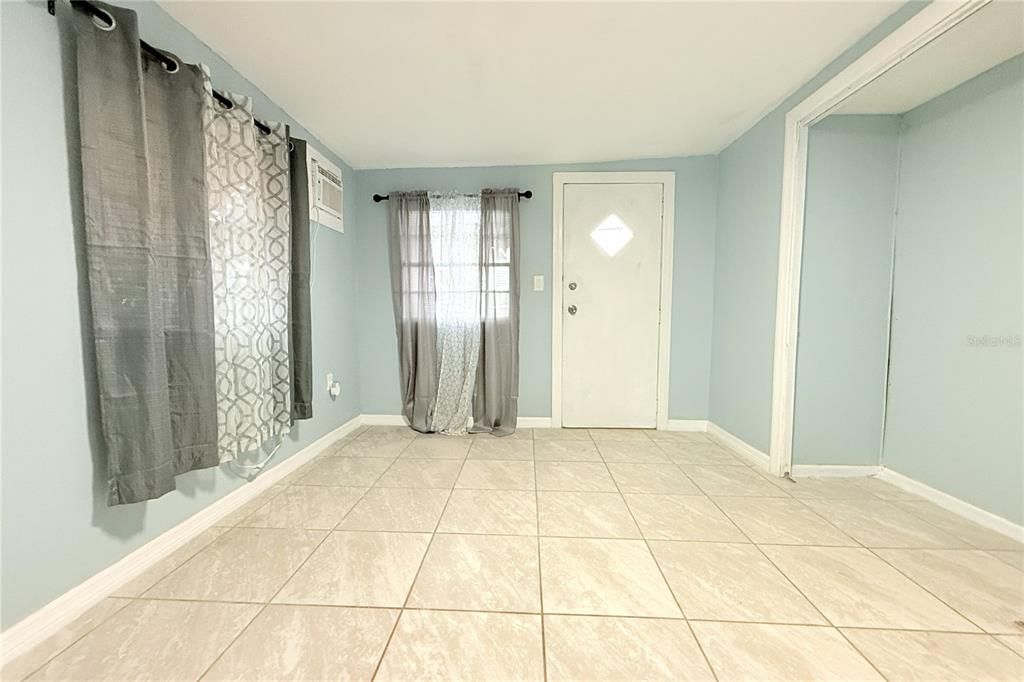 For Sale: $99,990 (3 beds, 2 baths, 1100 Square Feet)