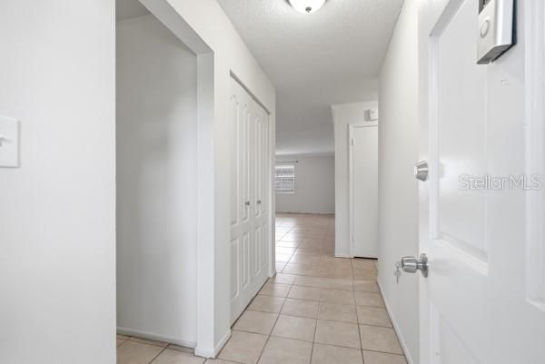 В аренду: $1,700 (2 спален, 2 ванн, 1200 Квадратных фут)