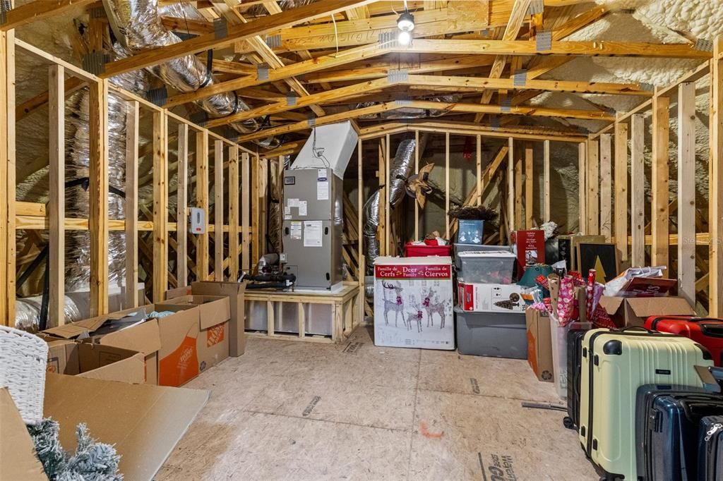 En Venta: $998,900 (4 camas, 3 baños, 3038 Pies cuadrados)