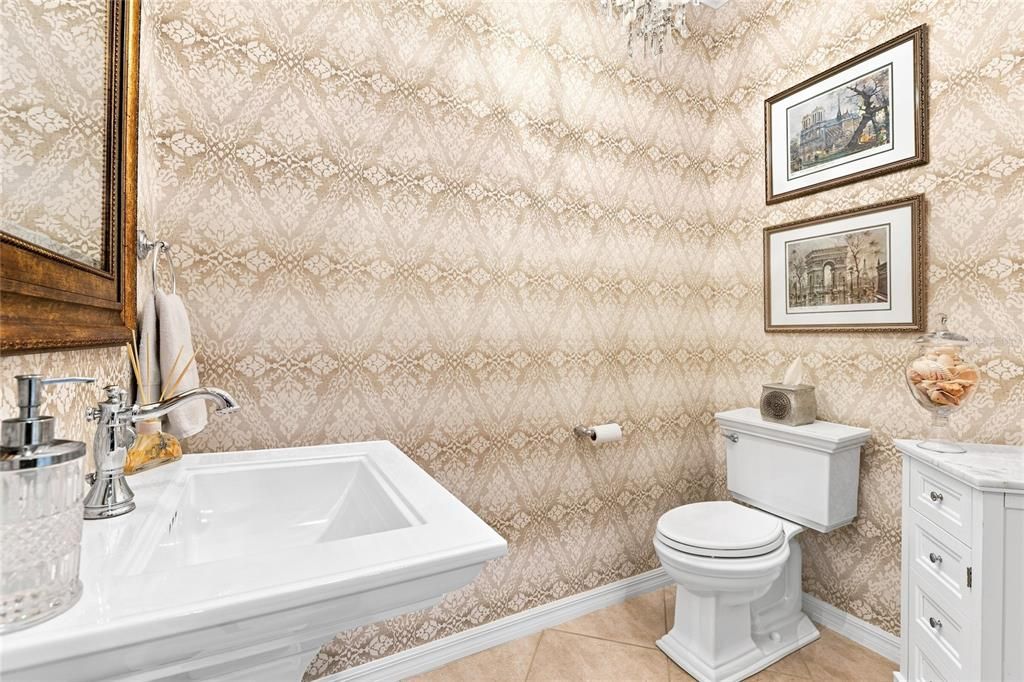 Под контрактом: $295,000 (3 спален, 2 ванн, 1889 Квадратных фут)