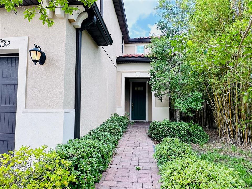 En Venta: $610,000 (4 camas, 3 baños, 2217 Pies cuadrados)
