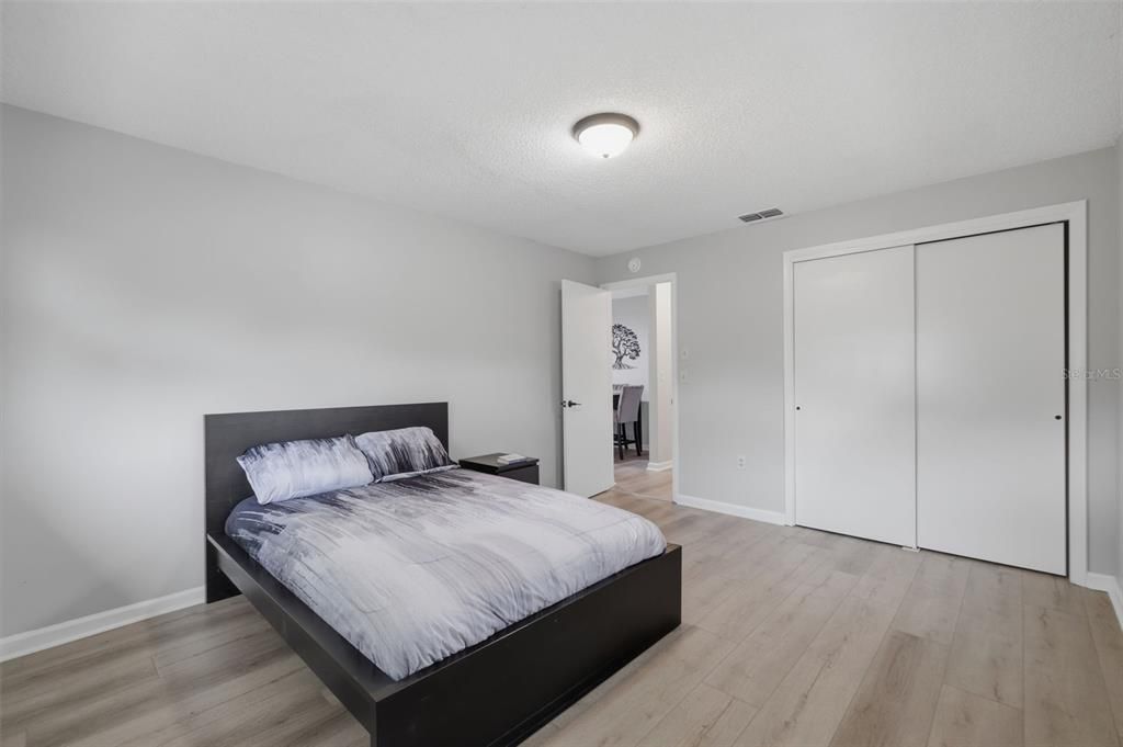 For Rent: $1,900 (2 beds, 2 baths, 1320 Square Feet)
