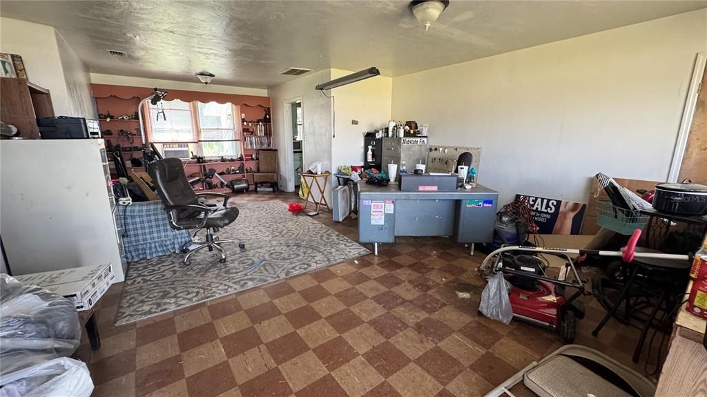For Sale: $60,000 (0 beds, 0 baths, 1940 Square Feet)
