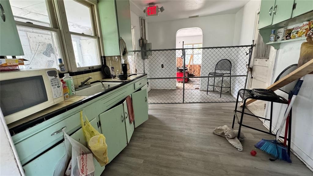 For Sale: $60,000 (0 beds, 0 baths, 1940 Square Feet)