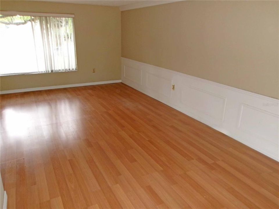 En Venta: $302,000 (3 camas, 2 baños, 1771 Pies cuadrados)