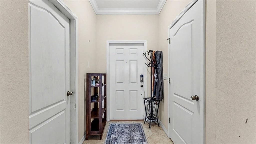 На продажу: $245,000 (3 спален, 2 ванн, 1489 Квадратных фут)