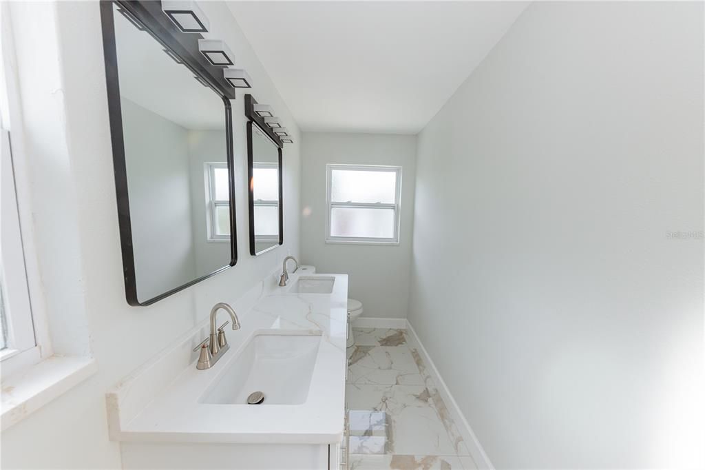 En Venta: $515,000 (3 camas, 2 baños, 1760 Pies cuadrados)