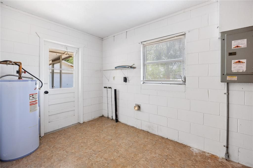 En Venta: $224,700 (3 camas, 2 baños, 1536 Pies cuadrados)