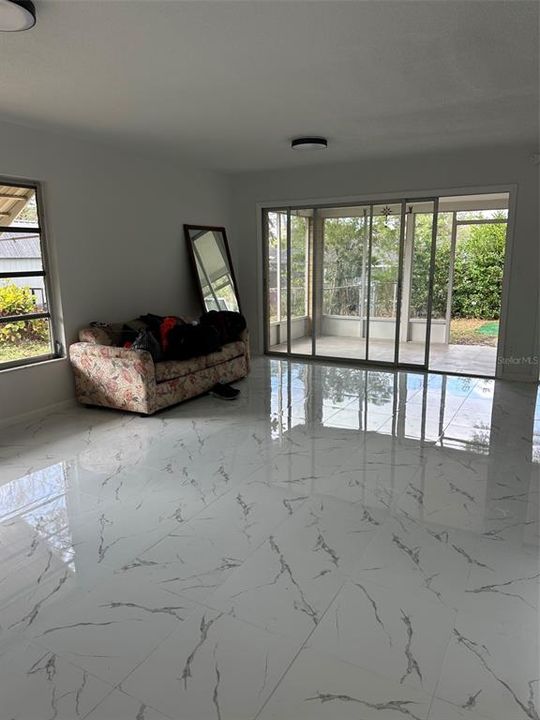 For Rent: $1,700 (2 beds, 2 baths, 1504 Square Feet)