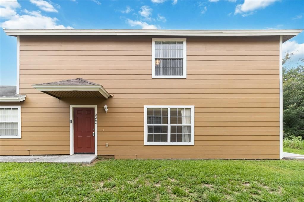 For Rent: $1,450 (3 beds, 2 baths, 1401 Square Feet)