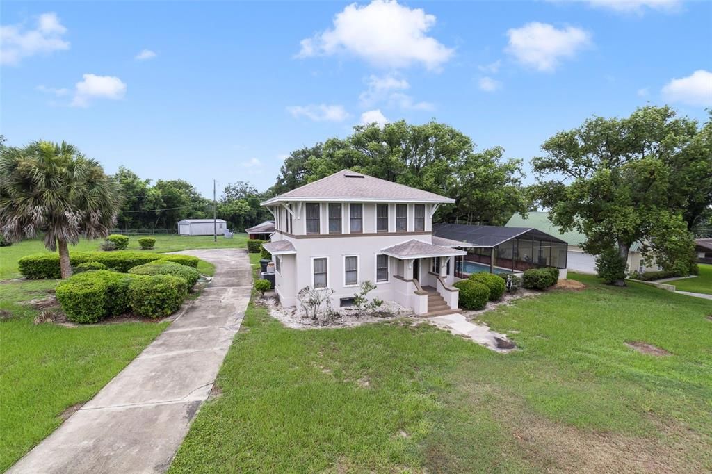 На продажу: $340,000 (5 спален, 3 ванн, 1857 Квадратных фут)