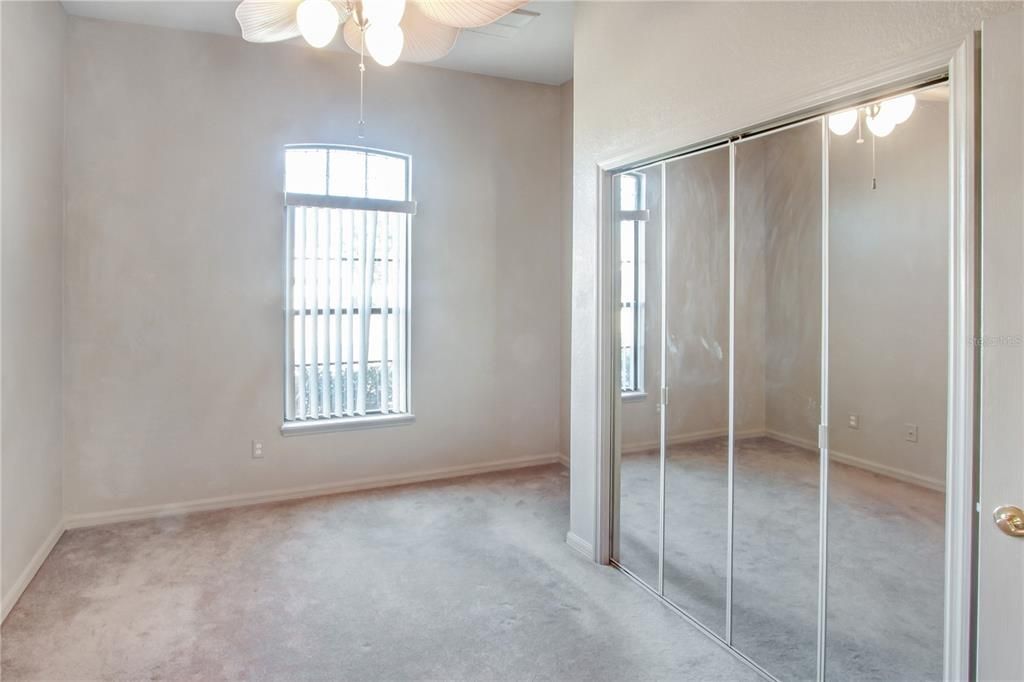 На продажу: $365,000 (3 спален, 3 ванн, 1800 Квадратных фут)
