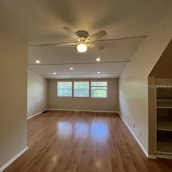 En Venta: $389,900 (6 camas, 0 baños, 1609 Pies cuadrados)