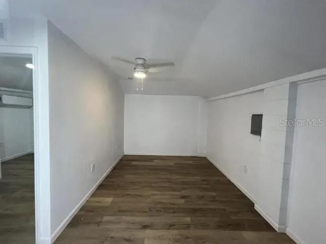 En Venta: $389,900 (6 camas, 0 baños, 1609 Pies cuadrados)