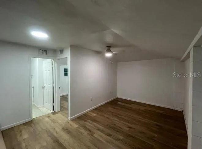 En Venta: $389,900 (6 camas, 0 baños, 1609 Pies cuadrados)