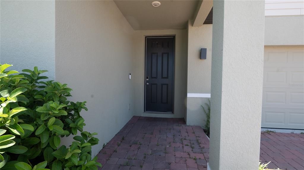 En Venta: $370,000 (4 camas, 2 baños, 2631 Pies cuadrados)