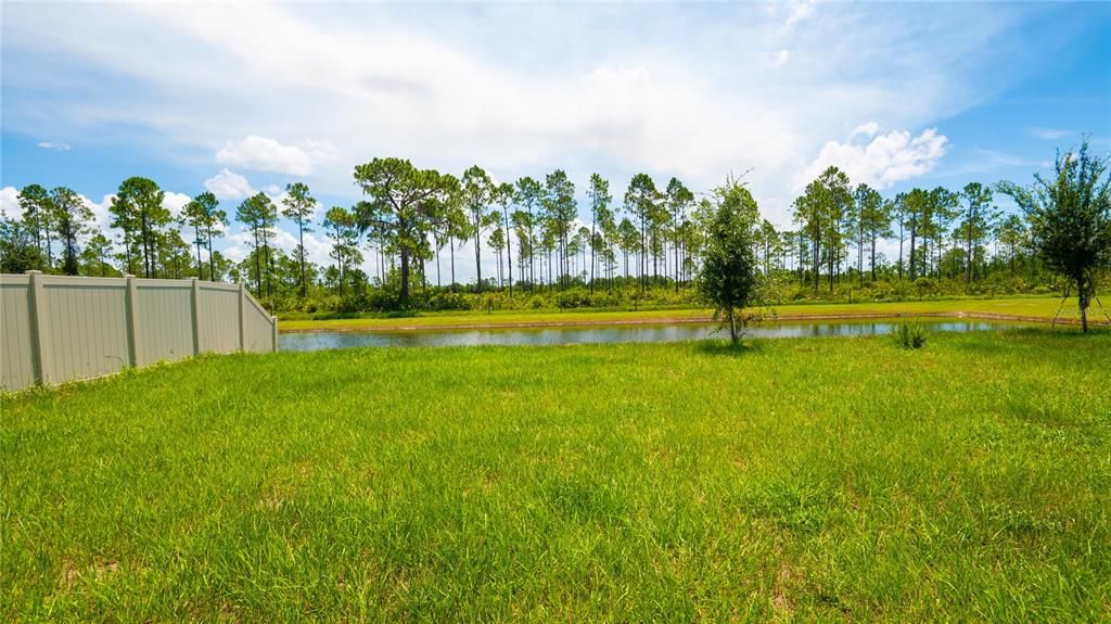 En Venta: $370,000 (4 camas, 2 baños, 2631 Pies cuadrados)
