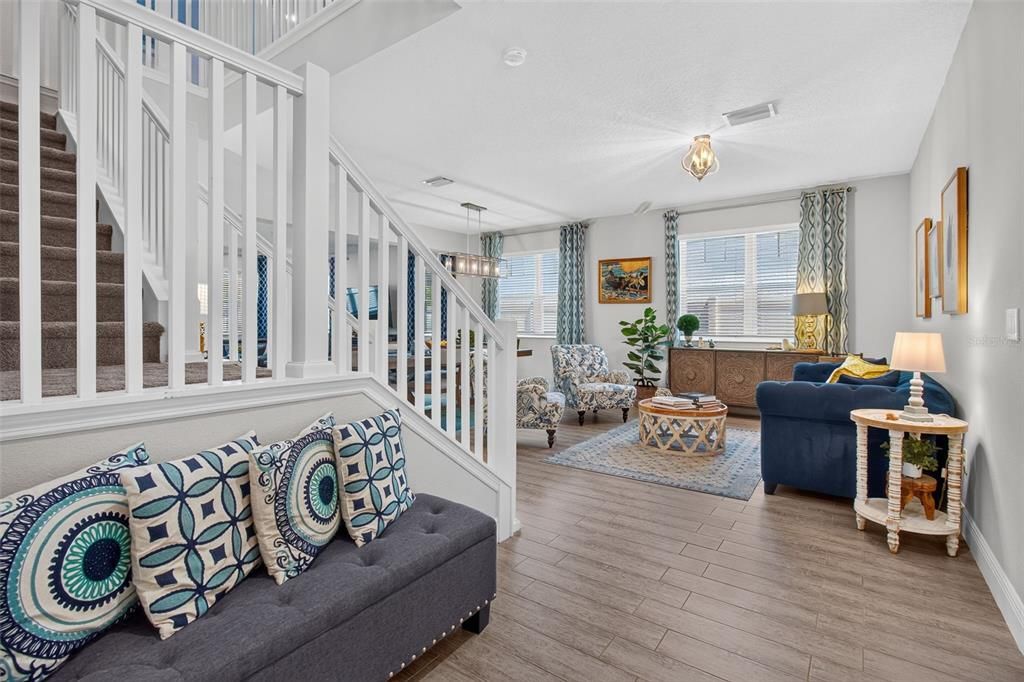 Active With Contract: $650,000 (4 beds, 2 baths, 2963 Square Feet)