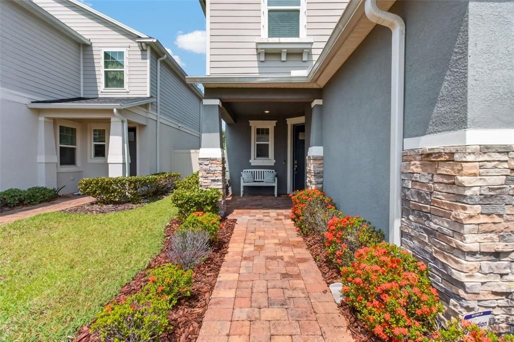 Active With Contract: $650,000 (4 beds, 2 baths, 2963 Square Feet)