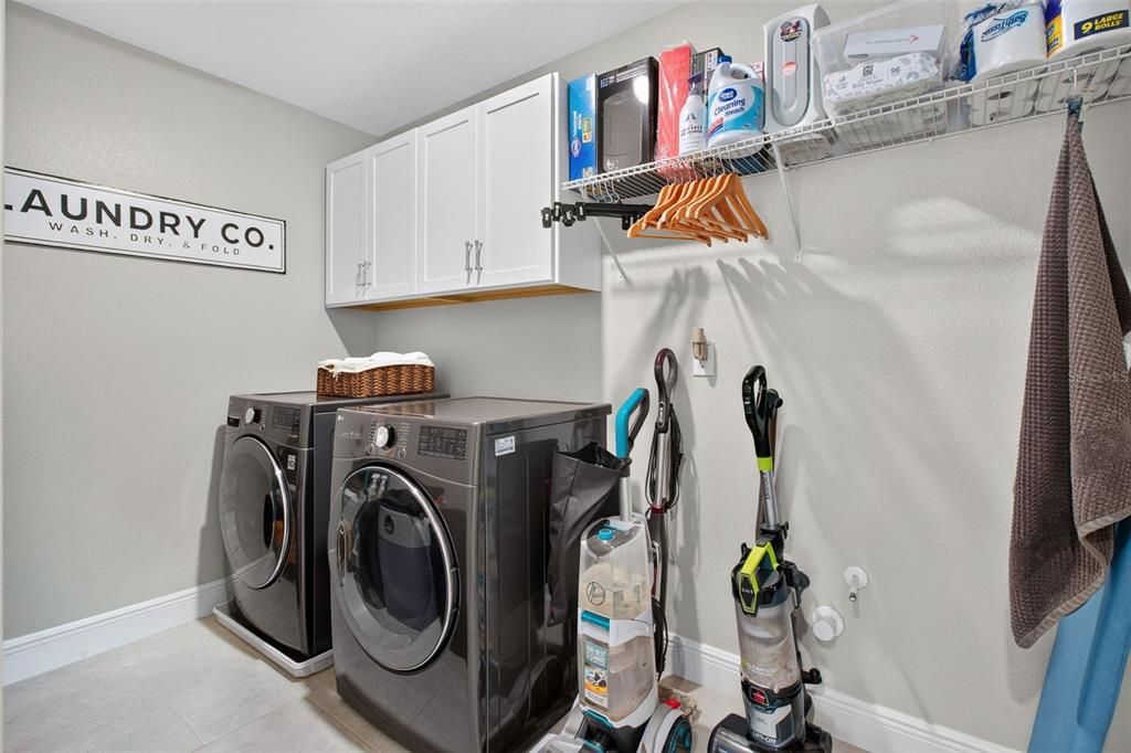 Active With Contract: $650,000 (4 beds, 2 baths, 2963 Square Feet)