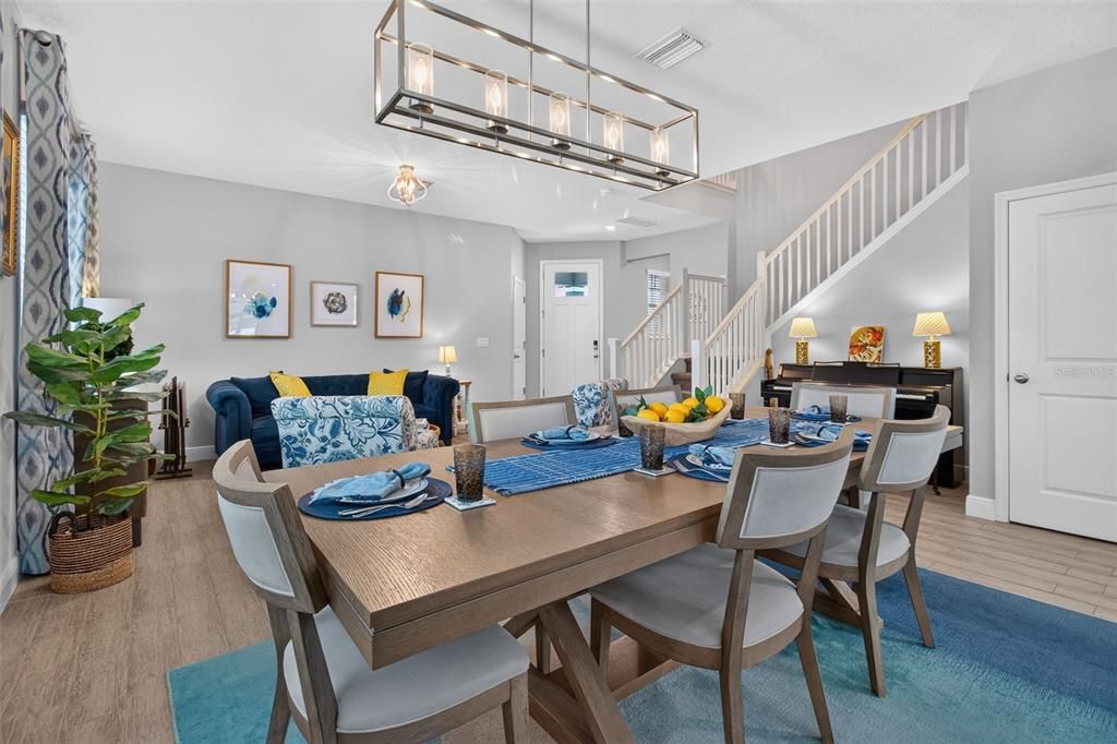 Active With Contract: $650,000 (4 beds, 2 baths, 2963 Square Feet)