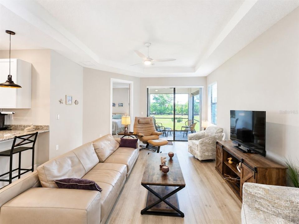 В аренду: $2,900 (2 спален, 2 ванн, 1516 Квадратных фут)